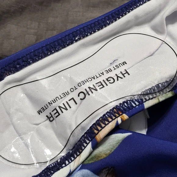 NWT Cupshe Blue Floral Strappy One Piece Swimsuit Women's Size Medium - Picture 5 of 10